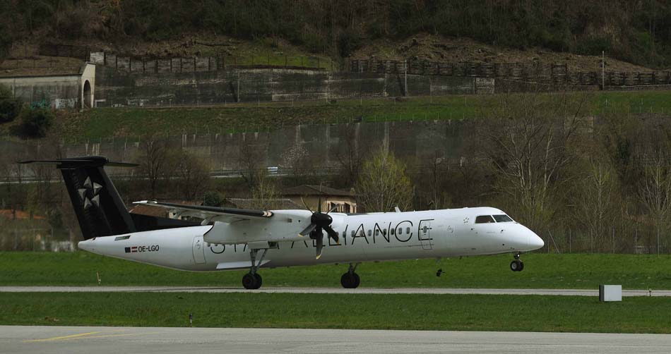 Photos Avion Dash 8-Q400 : opéré par la société sœur de SWISS, Austrian Airlines, un partenaire au sein du groupe Lufthansa