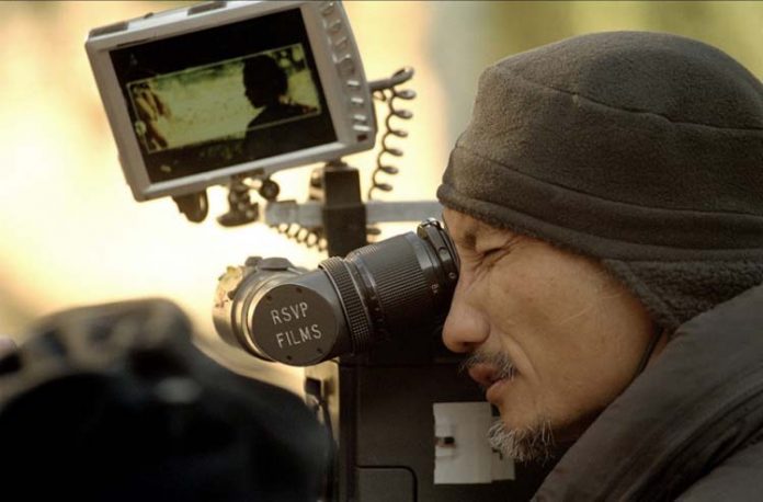 Tsui Hark sur le tournage de Seven Swords