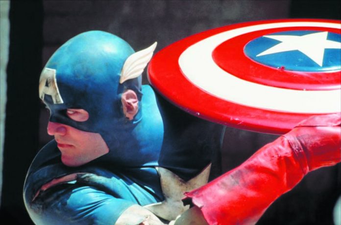 Captain America (1990) de Menahem Golan