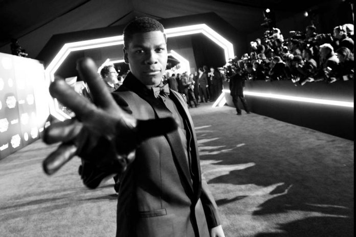 Premiere de "Star Wars: The Force Awakens" - Los Angeles - John Boyega (c) Disney