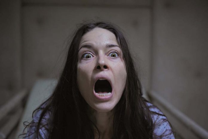 L’Exorcisme de Molly Hartley – Version non censurée