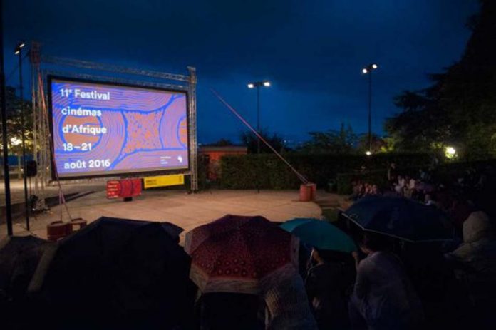 Projection au théâtre de verdure