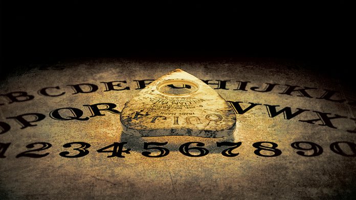 ouija une