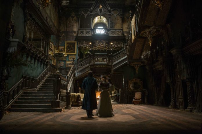 crimsonpeak1