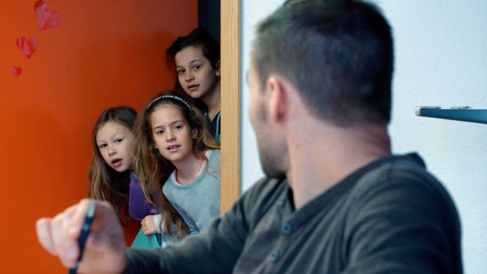 Bratsch - Un village fait école (8)