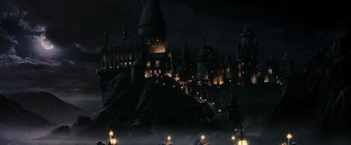 25th Anniversary : Harry Potter 1 : À l'école des sorciers